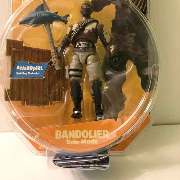 2018 Fortnite Bandolier Solo Mode Action Figure Epic Games Damaged Box - Picture 2 of 16